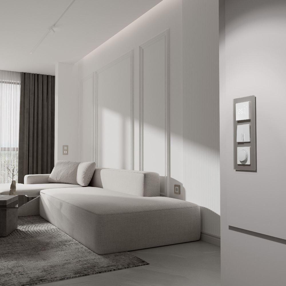 Рамка стеклянная Werkel Senso на 3 поста soft-touch Дымчатый W0033117 — изображение 2