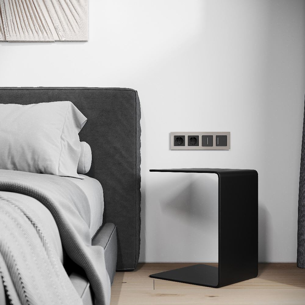 Рамка стеклянная Werkel Senso на 4 поста soft-touch Дымчатый W0043117 — изображение 3