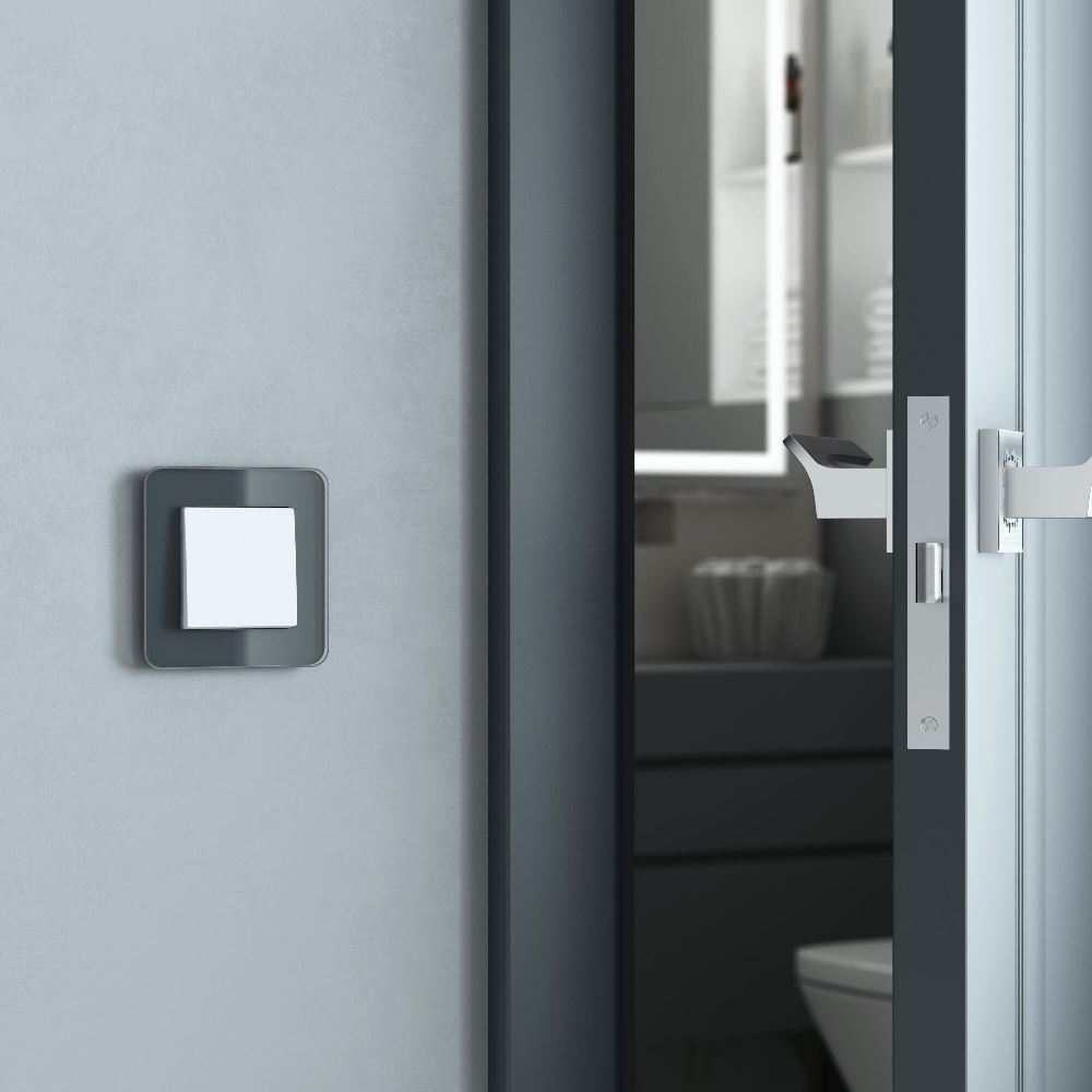 Выключатель одноклавишный встраиваемый перекрестный Werkel Белый матовый W1113061 — изображение 2