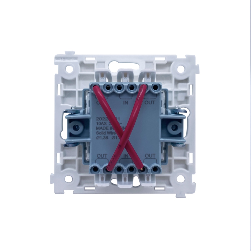 Выключатель одноклавишный встраиваемый перекрестный Donel R98 Metal Латунь DA10700-DA296ME — изображение 4